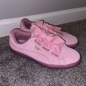 Pink Velvet Pumas